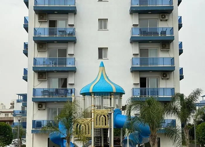 Royal Life Poseidon Residences Long * Iskele District (Northern Cyprus)